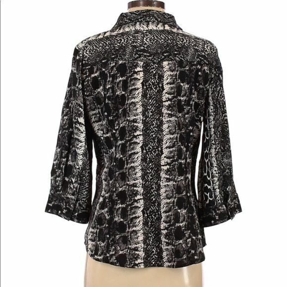 Millenium Blouse Womens Medium Snake Python Print Button Up 3/4 Sleeve Career - Picture 2 of 7